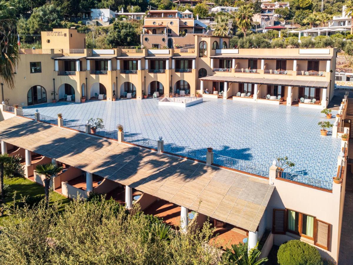 Hotel Aktea Lípara Exterior foto
