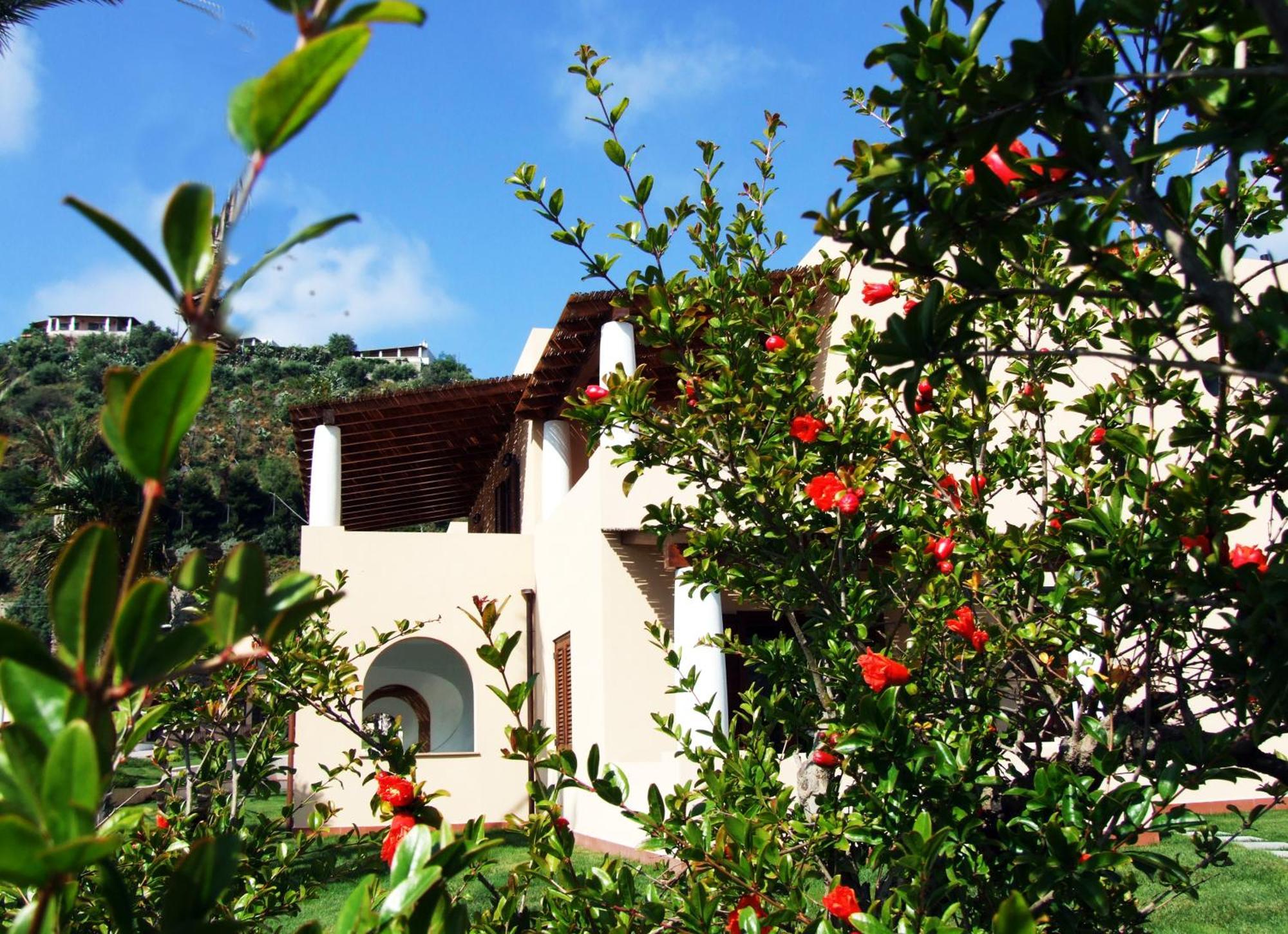 Hotel Aktea Lípara Exterior foto