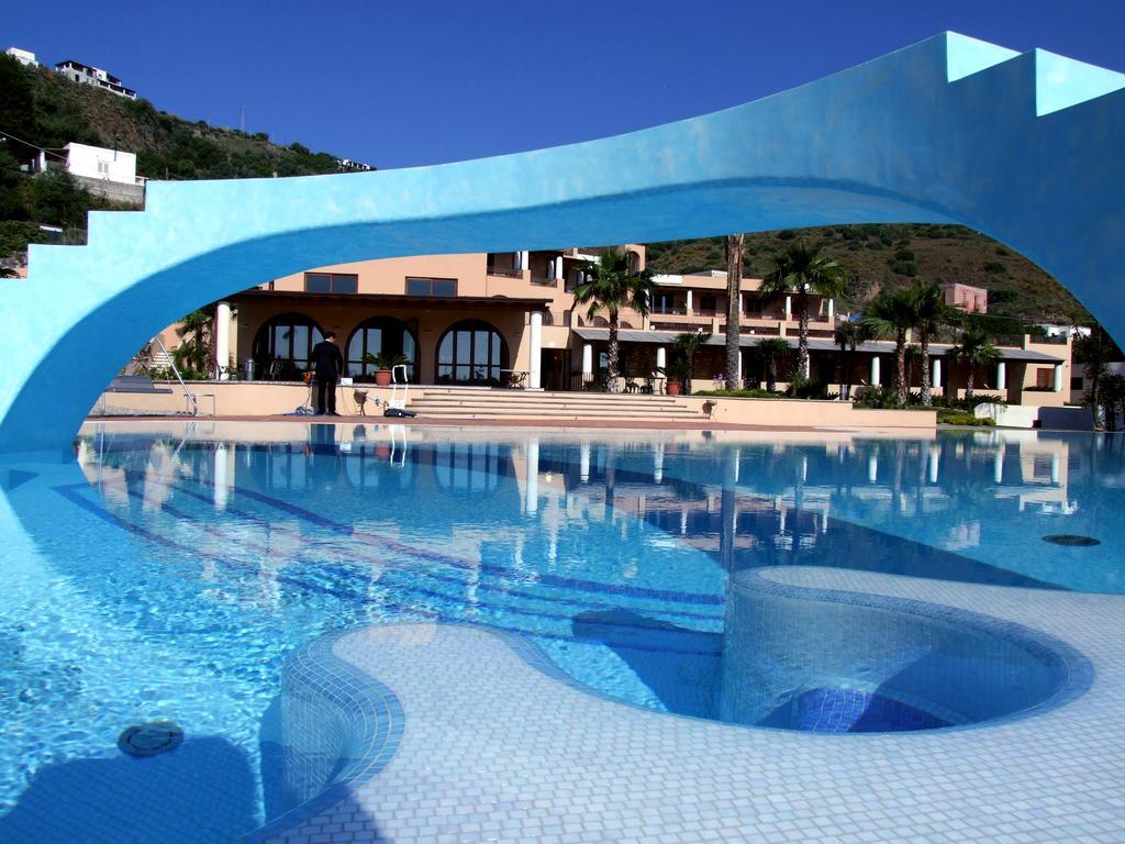 Hotel Aktea Lípara Exterior foto